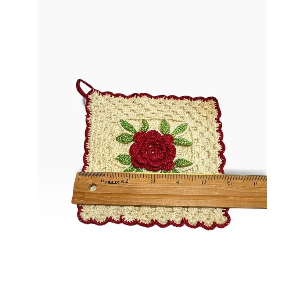 Handmade Crochet Potholder Red/Cream Vintage 3D Rose Floral Square